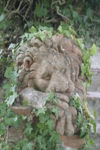 escultura-giardino-agriturismo-siena